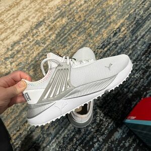 Womens gym shoes puma